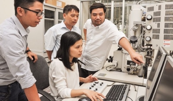 Lần đầu tiên chế tạo, sản xuất thành công vòng tẩm progesterone tại Việt Nam, nâng cao năng suất sinh sản ở bò sữa