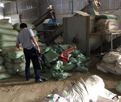 2 chất cấm tăng độ đạm mới trong chăn nuôi có thể gây sỏi, suy thận
