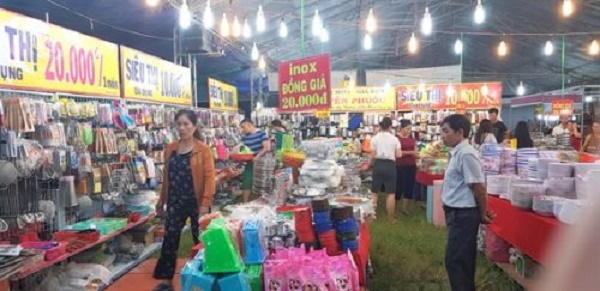 Khai mạc Hội chợ sản phẩm nông lâm thủy sản vùng Duyên hải Nam Trung bộ năm 2018