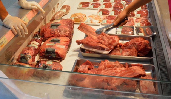 Mù mờ nguồn gốc thịt ngoại