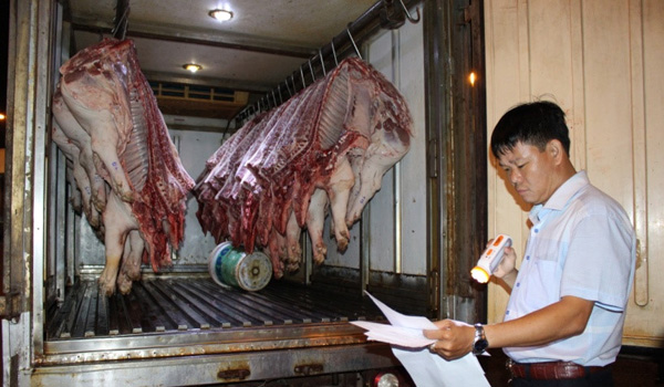 tu-25-10-thit-heo-vao-cho-dau-moi-phai-co-du-5-thong-tin-truy-xuat