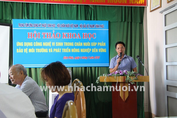 Ứng dụng công nghệ vi sinh trong chăn nuôi 