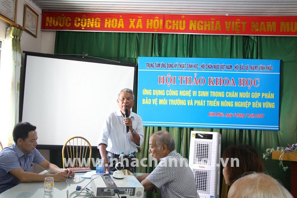 Ứng dụng công nghệ vi sinh trong chăn nuôi 