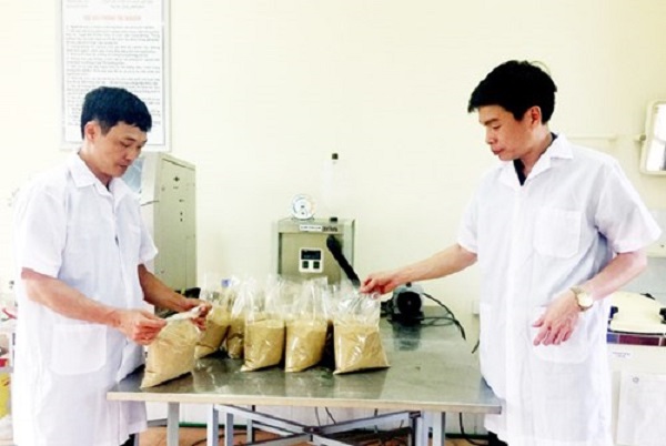 ung-dung-cong-nghe-vi-sinh-trong-tang-gia-san-xuat