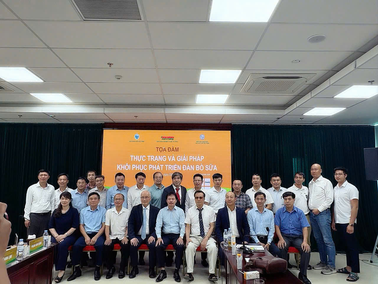 ILDEX Vietnam 2026 đồng hành cùng Tọa đàm “Thực trạng và giải pháp khôi phục sự phát triển đàn bò sữa”