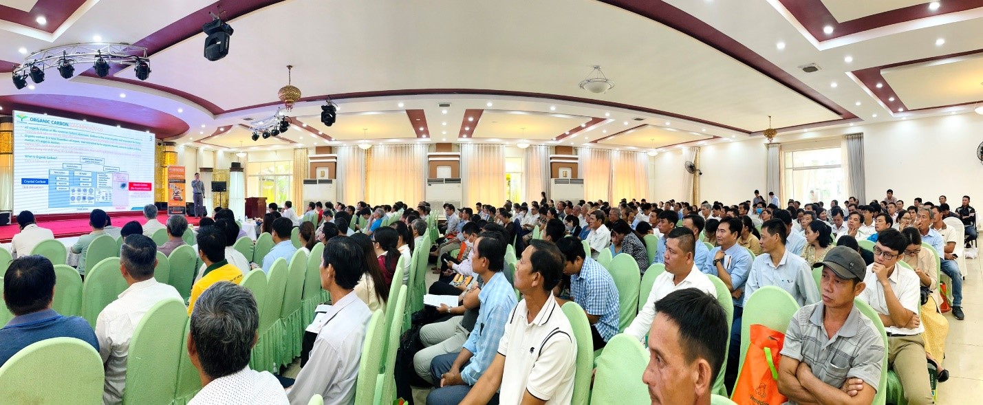 Học hỏi bí quyết chăn nuôi thành công từ chuyên gia tại chuỗi hội thảo đầu bờ Vietstock