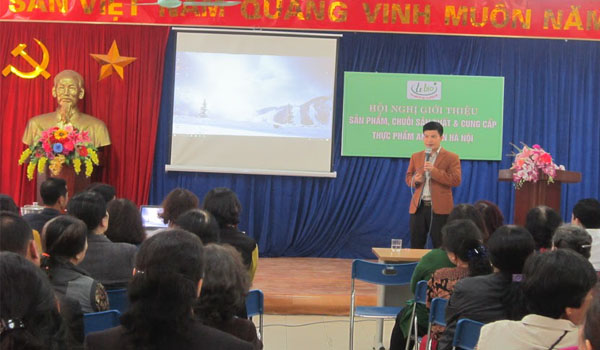 Giới thiệu thực phẩm an toàn đến người tiêu dùng